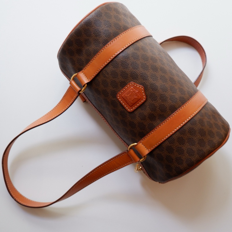 Celine經典老花圓筒包-1