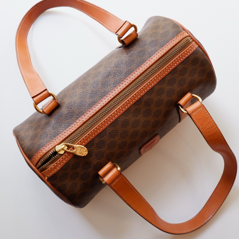 Celine經典老花圓筒包-3