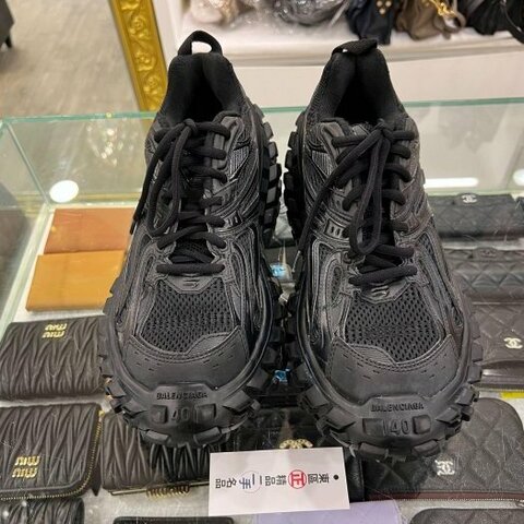 東區正精品㊣BALENCIAGA 685613 BOUNCER SNEAKER 黑色老爹鞋 40號 RZ5847