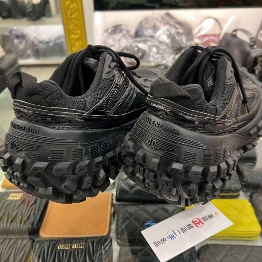 東區正精品㊣BALENCIAGA 685613 BOUNCER SNEAKER 黑色老爹鞋 40號 RZ5847-4