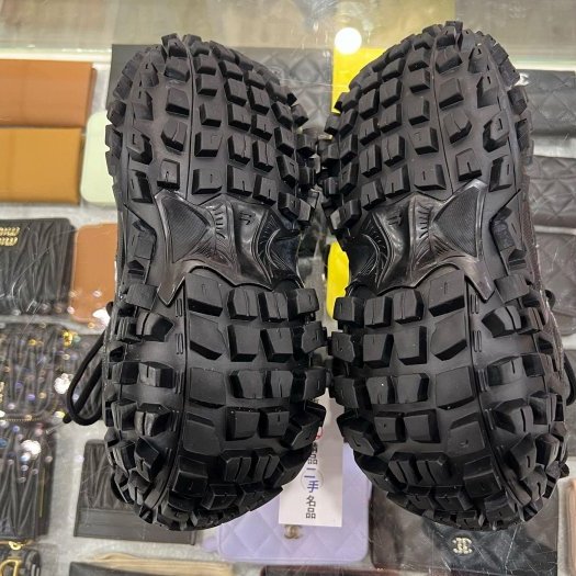 東區正精品㊣BALENCIAGA 685613 BOUNCER SNEAKER 黑色老爹鞋 40號 RZ5847-5