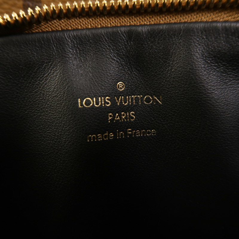 LOUIS VUITTON Monogram/Monogram Reverse Pochette LV 3金扣肩背袋-7