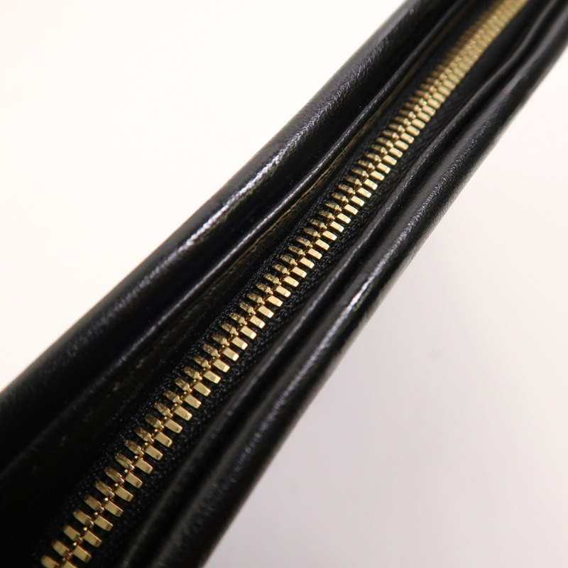 LOUIS VUITTON Monogram/Monogram Reverse Pochette LV 3金扣肩背袋-17