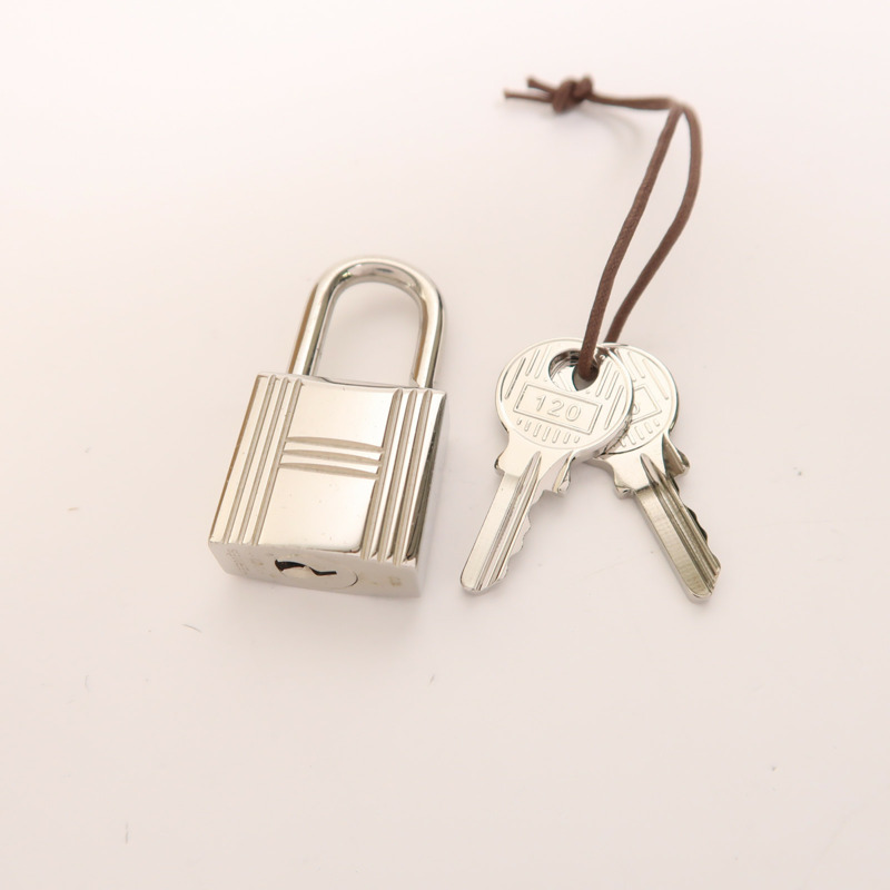 HERMES Clemence皮革Picotin PM銀扣手挽袋Sesame-14