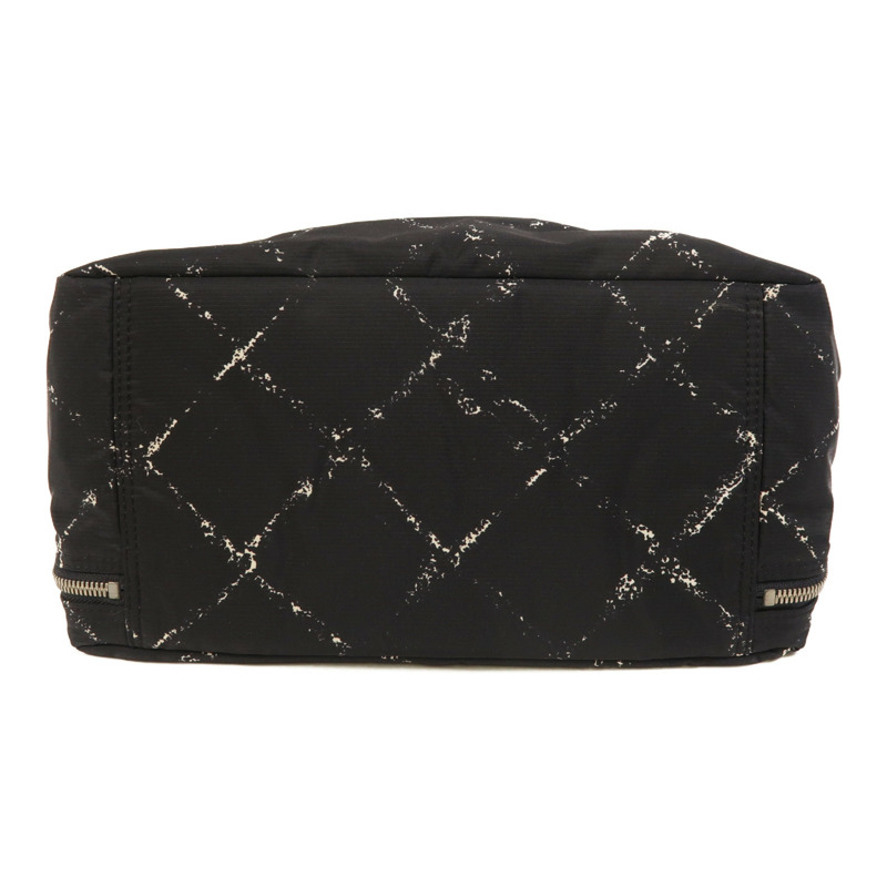 CHANEL 尼龍Travel Line Hang Bag銀扣手挽袋-3