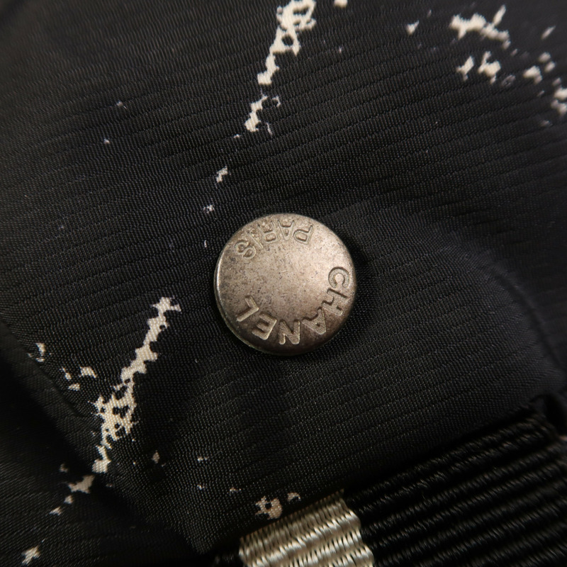 CHANEL 尼龍Travel Line Hang Bag銀扣手挽袋-19