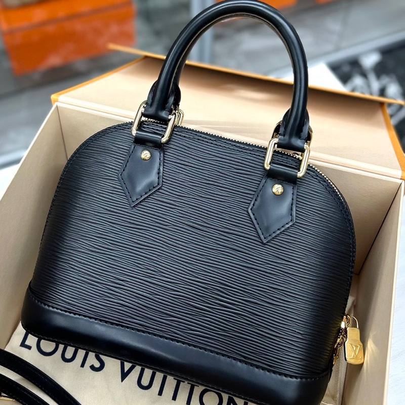 【近新閒置品】Louis Vuitton 路易威登 LV 村上隆 熊貓Alma bb芯片手提單肩背包-1