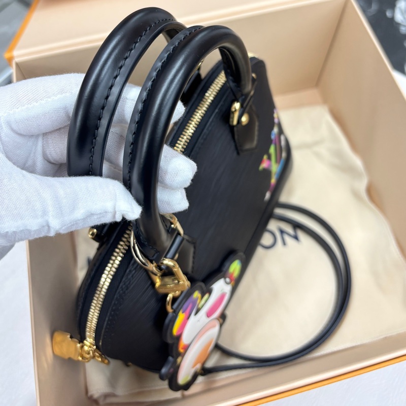 【近新閒置品】Louis Vuitton 路易威登 LV 村上隆 熊貓Alma bb芯片手提單肩背包-7