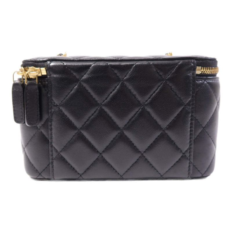 CHANEL 羊皮皮革Vanity Case金扣鏈帶肩背袋-1