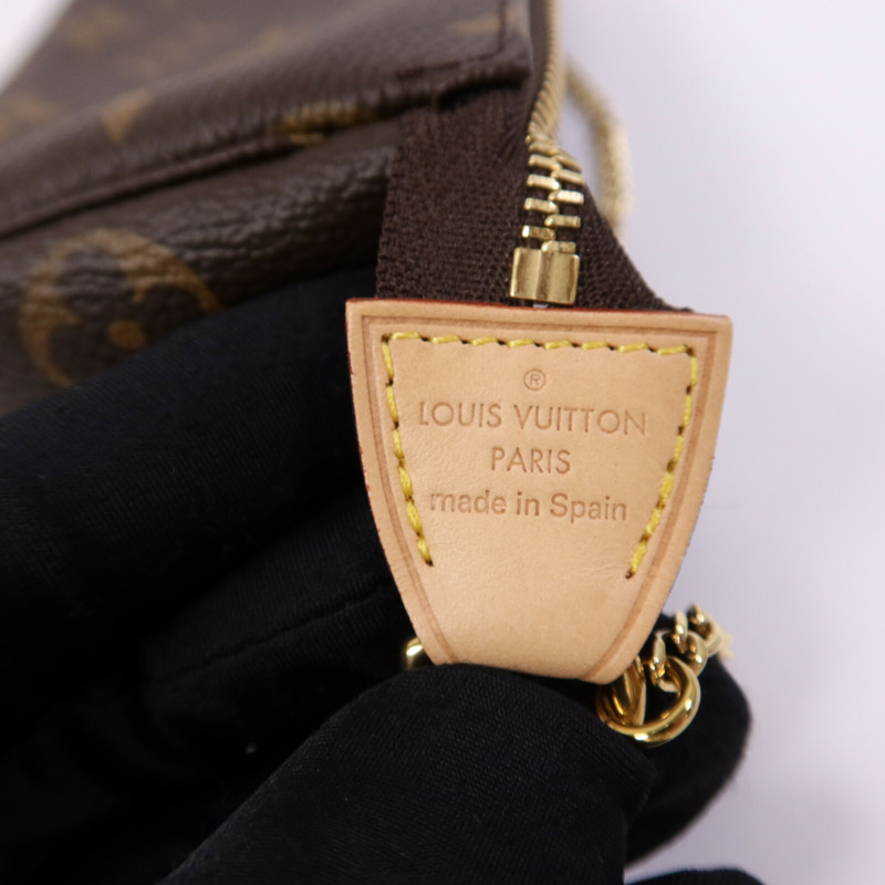 LOUIS VUITTON Monogram Mini Pochette Accessoires金扣手挽袋-5