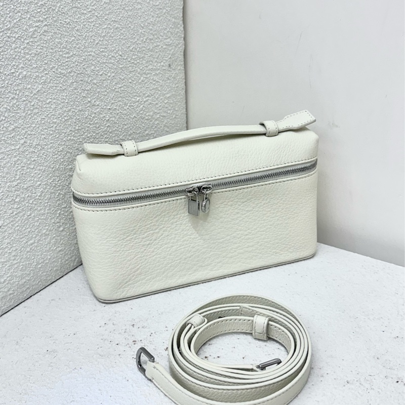 【全新】LP Loro Piana ExtraPocket L19 二代銀扣 飯 盒包單肩包手提包 嫩白色-0