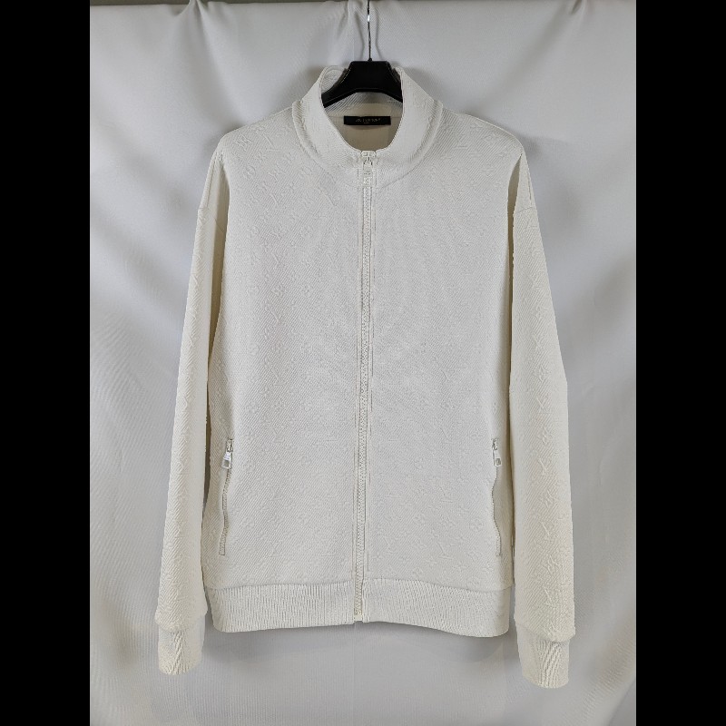 莉亞精品♡LV 浮雕滿印外套 尺碼XXL 九新美品-1