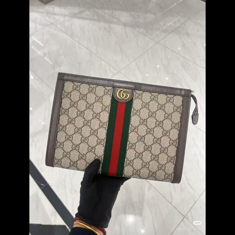 莉亞精品♡Gucci 經典手拿包 近新閒置-1