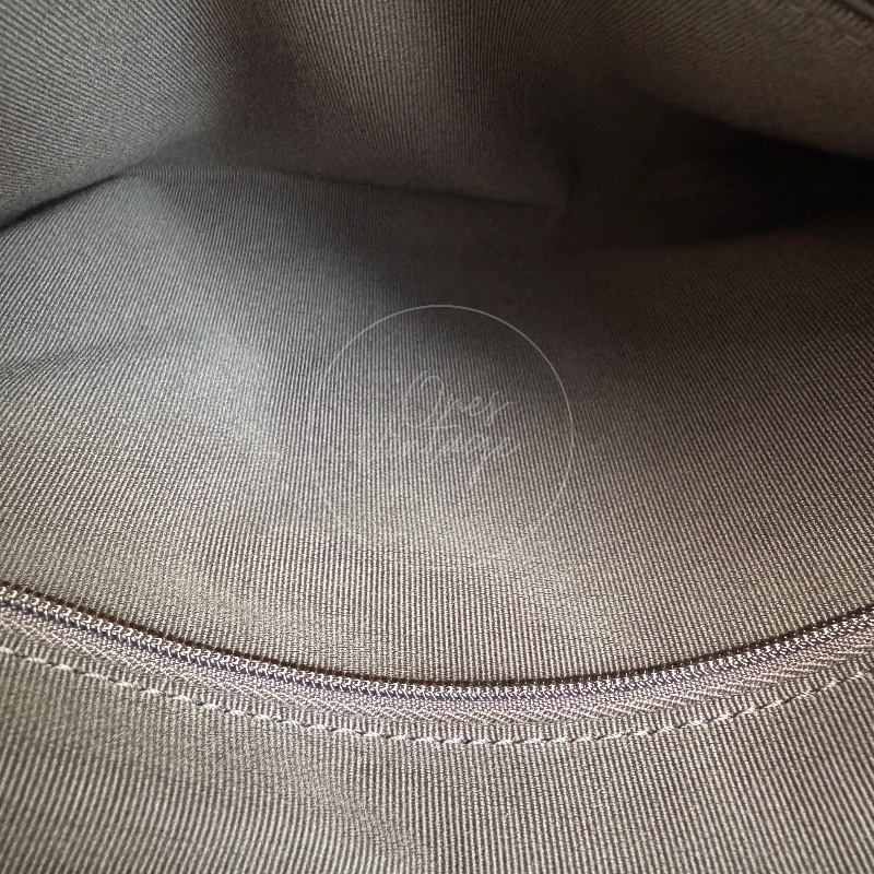 Chanel Cruise 25/26 Maxi Suede Calfskin Lambskin Dark Brown Hobo Bag-10