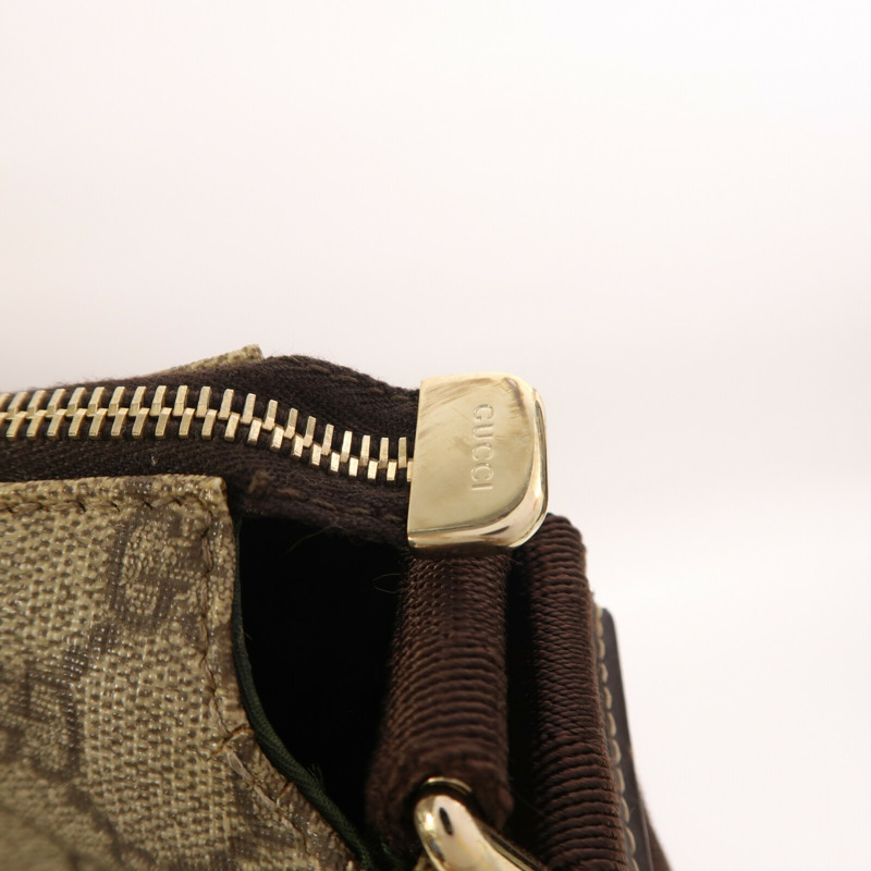 FENDI 塗層帆布Diagonal Messenger銀扣肩背袋-13
