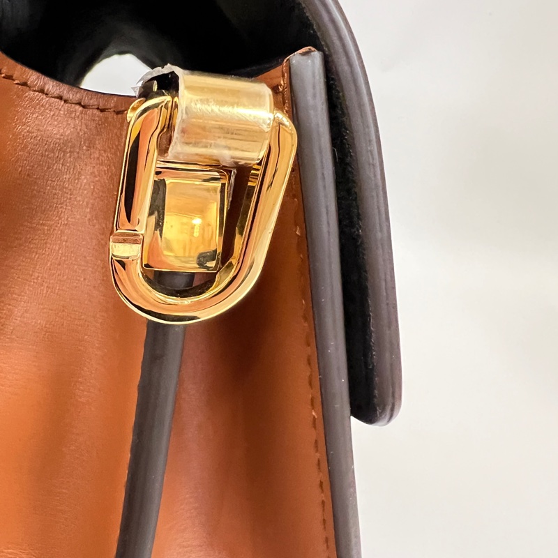 LV 雙色原花金釦Mini Dauph肩斜背包-13