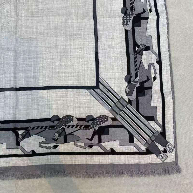 HERMES愛馬仕羊絨圍巾 長方形障礙賽品牌經典印花圖案 灰色 輕柔質感圍脖-7