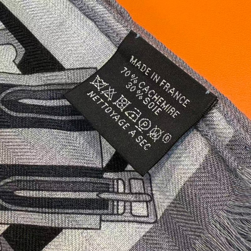 HERMES愛馬仕羊絨圍巾 長方形障礙賽品牌經典印花圖案 灰色 輕柔質感圍脖-8