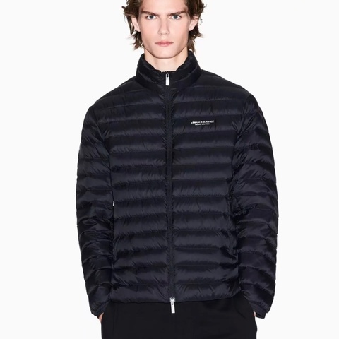 「JL精品代購」全新現貨🆕Armani 男羽絨外套 M號 （很難得有的尺寸）