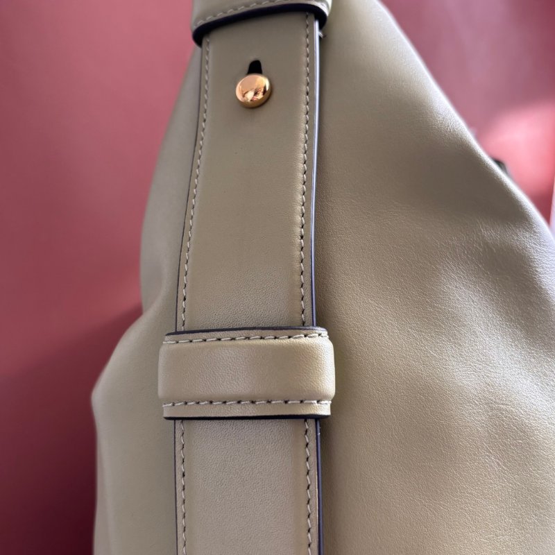 超甜割愛 ::GUCCI:: Beatrix系列 牛油果綠 馬銜扣肩背包 包款 (大款)-6