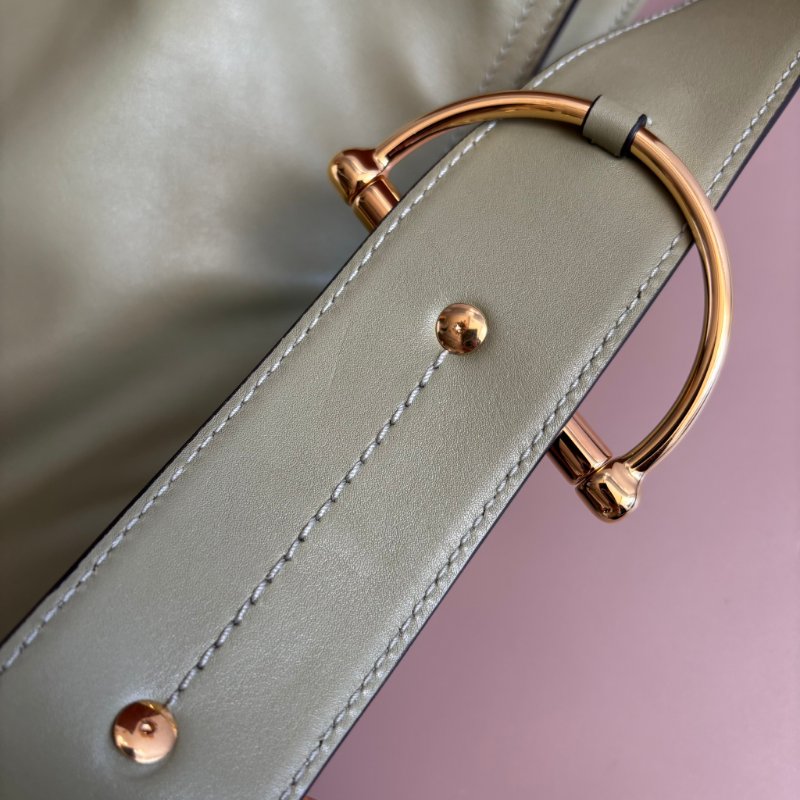 超甜割愛 ::GUCCI:: Beatrix系列 牛油果綠 馬銜扣肩背包 包款 (大款)-26