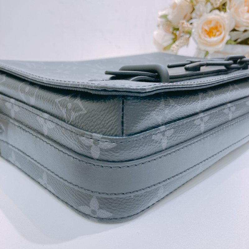 Louis Vuitton M45585 Steamer Shoulder Bag Monogram Eclipse-31