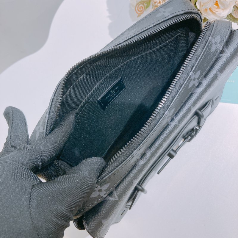 Louis Vuitton M45585 Steamer Shoulder Bag Monogram Eclipse-32