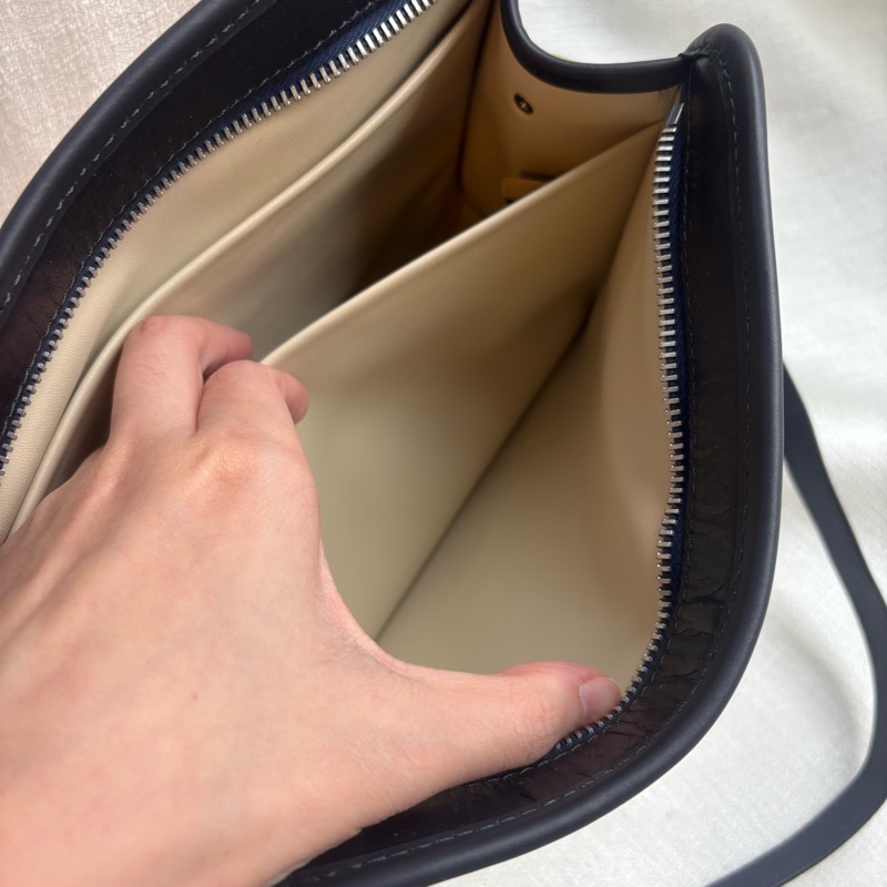 Dior 老花拉鍊信封肩背包 Navy Oblique Canvas Clutch with Strap-27