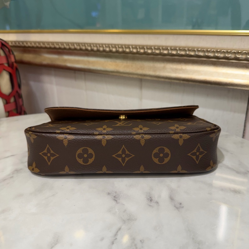 LV 原花Wallet On Chain Ivy金釦下蓋肩斜背包M81911-4