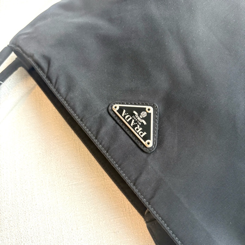 Prada 經典黑色尼龍托特包 Nylon tote bag 單肩包 手提包 23cm-6