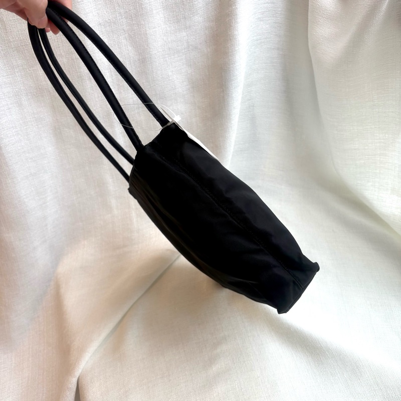 Prada 經典黑色尼龍托特包 Nylon tote bag 單肩包 手提包 23cm-14
