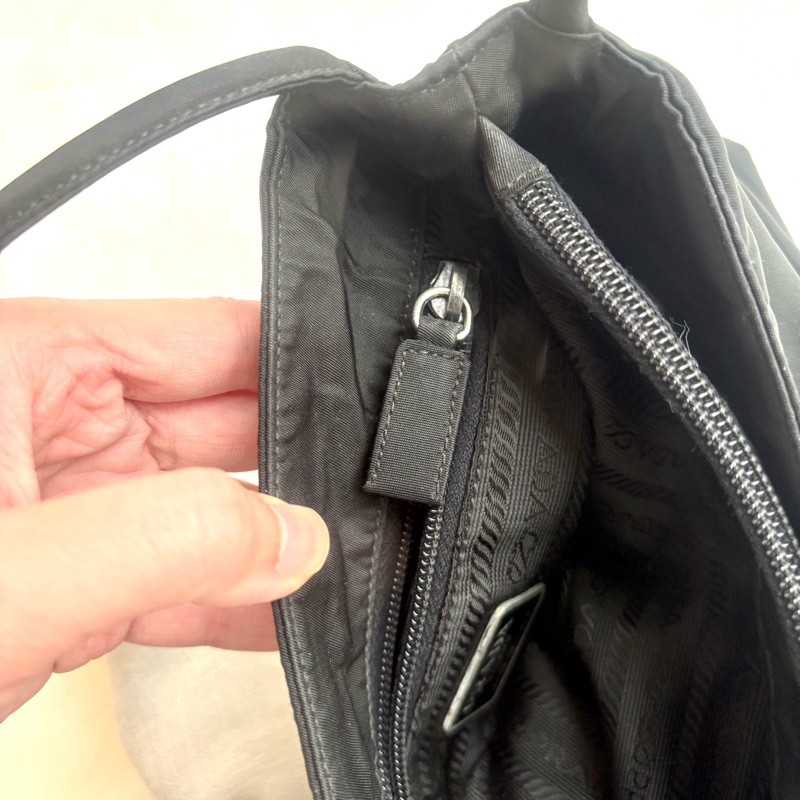 Prada 經典黑色尼龍托特包 Nylon tote bag 單肩包 手提包 23cm-25