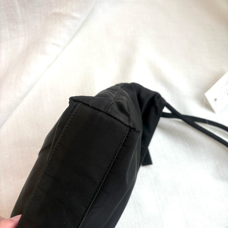 Prada 經典黑色尼龍托特包 Nylon tote bag 單肩包 手提包 23cm-33