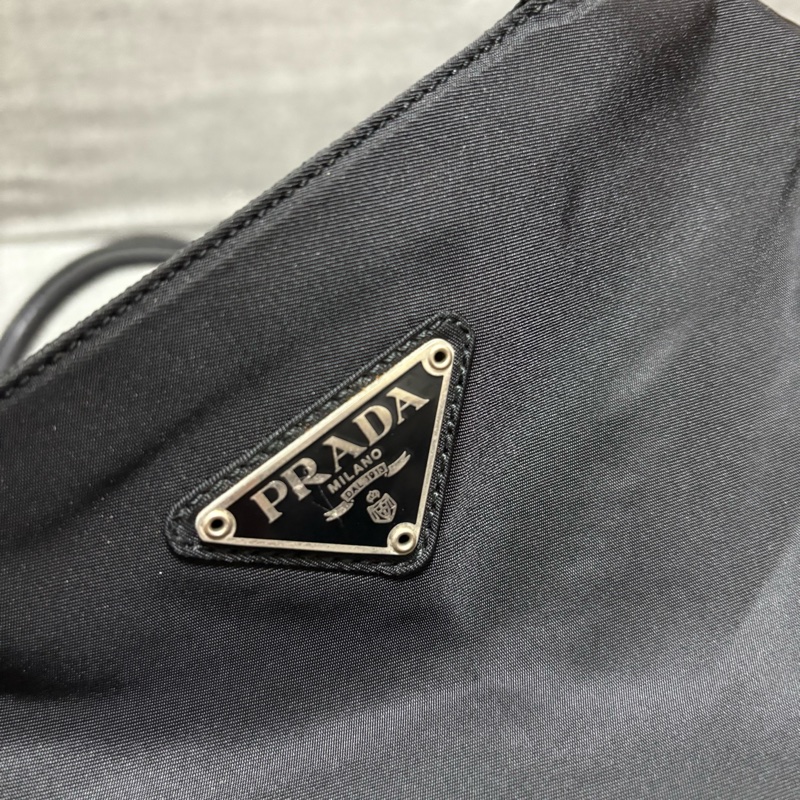 Prada 經典尼龍手提/單肩包-41