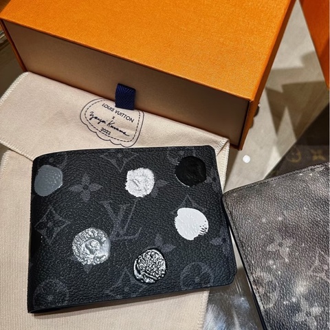 LV Eclipse帆布草間彌生點點摺疊短夾(黑)🖤草間彌生聯名限定款短夾🖤
