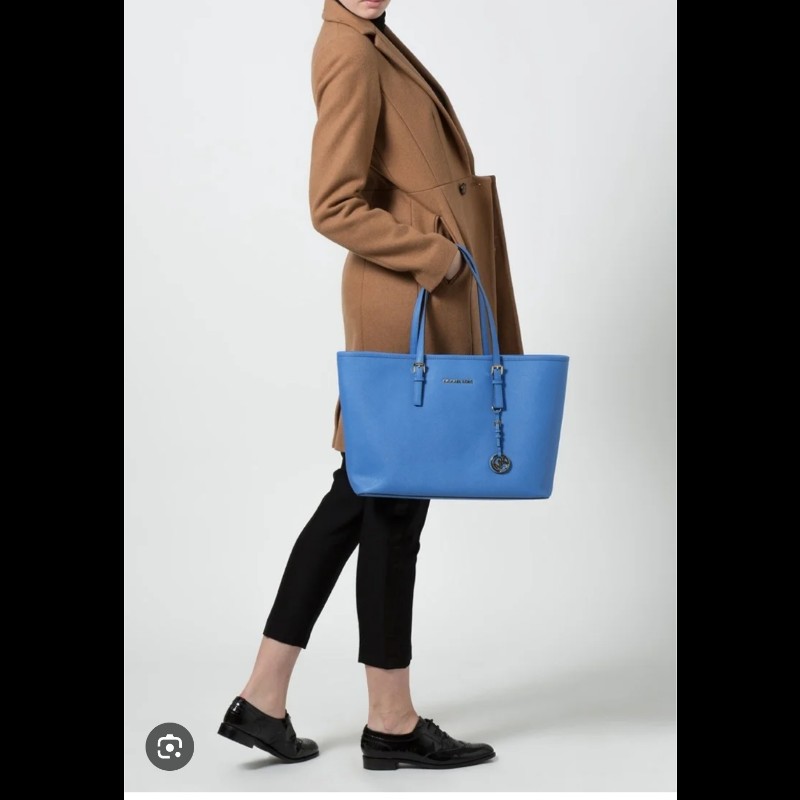  Michael Kors Jet Set Travel 托特包。 -1