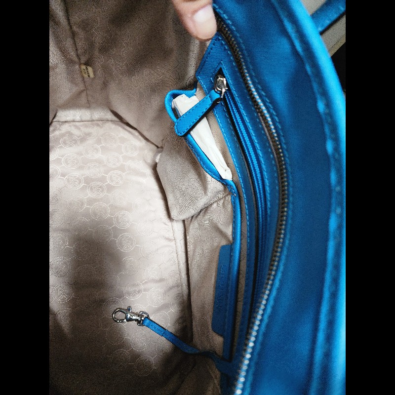  Michael Kors Jet Set Travel 托特包。 -10