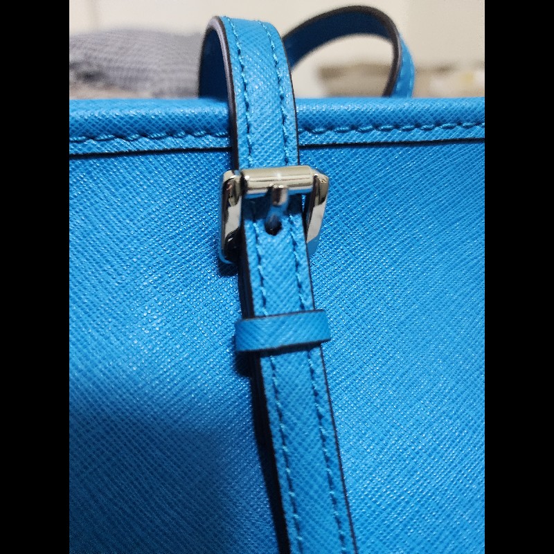  Michael Kors Jet Set Travel 托特包。 -15