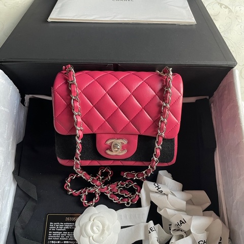 Chanel玫紅色方胖