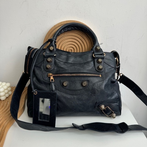 巴黎世家Velo機車包