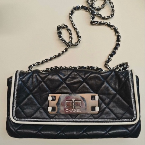 Chanel黑銀菱格紋鏈條包