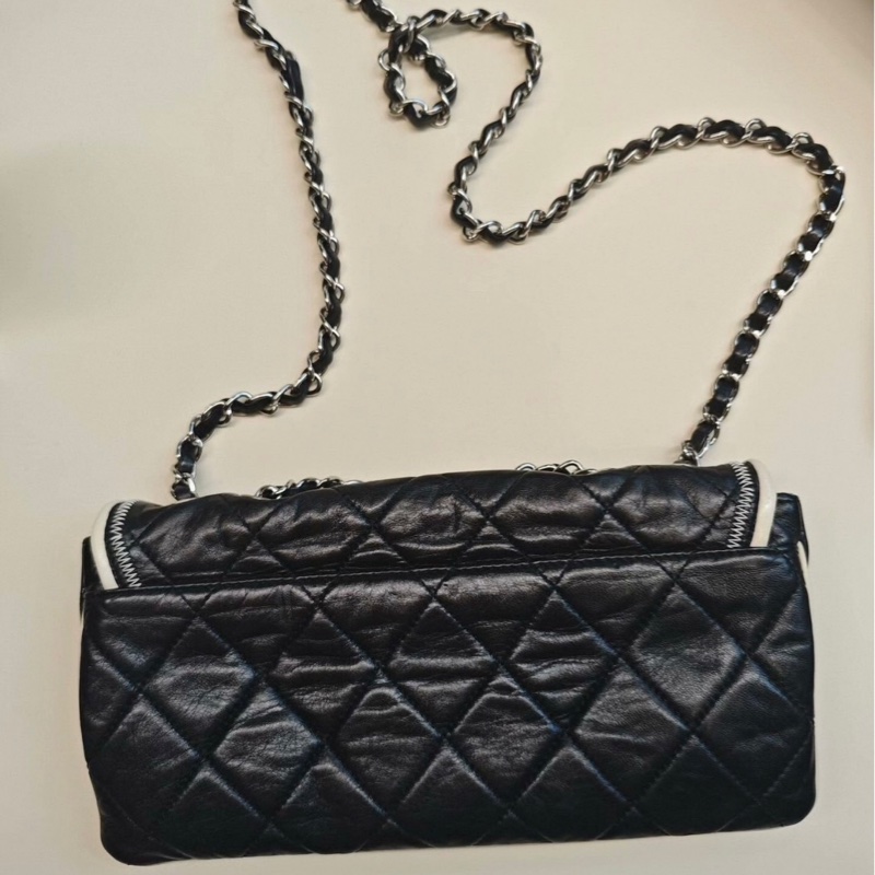 Chanel黑銀菱格紋鏈條包-1