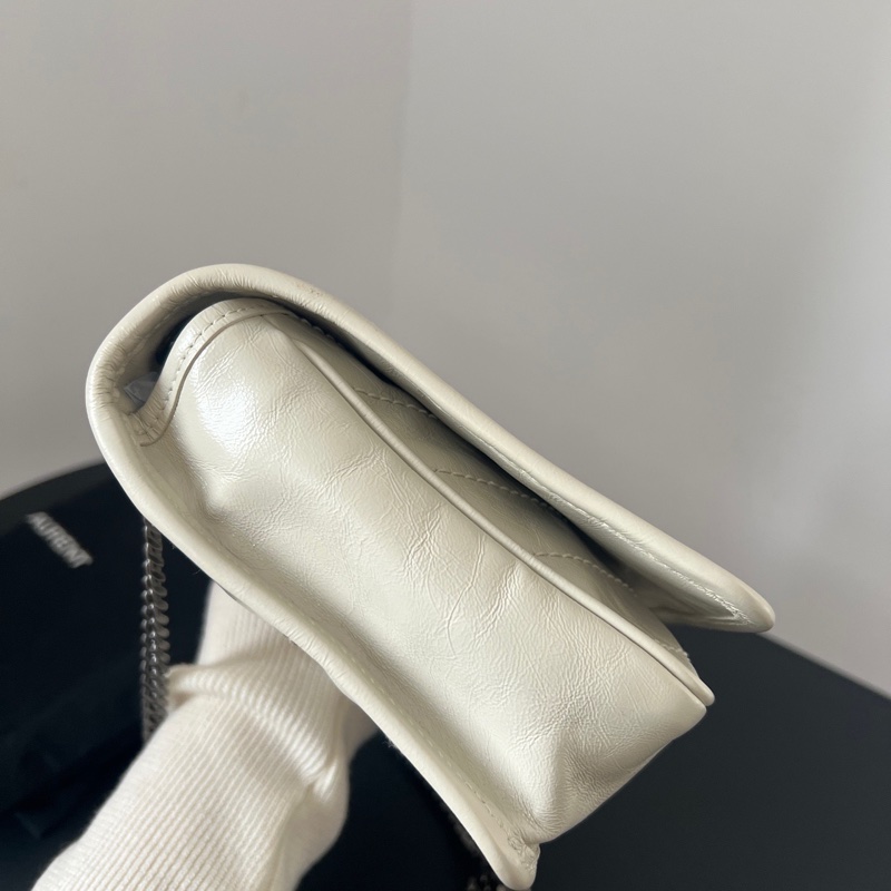 YSL奶白色Niki WOC-4