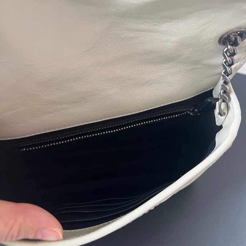 YSL奶白色Niki WOC-8