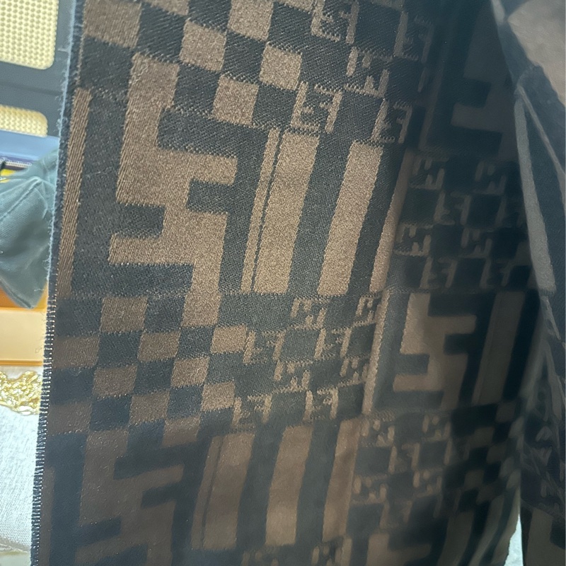 FENDI 羊毛棕黑圍巾-14