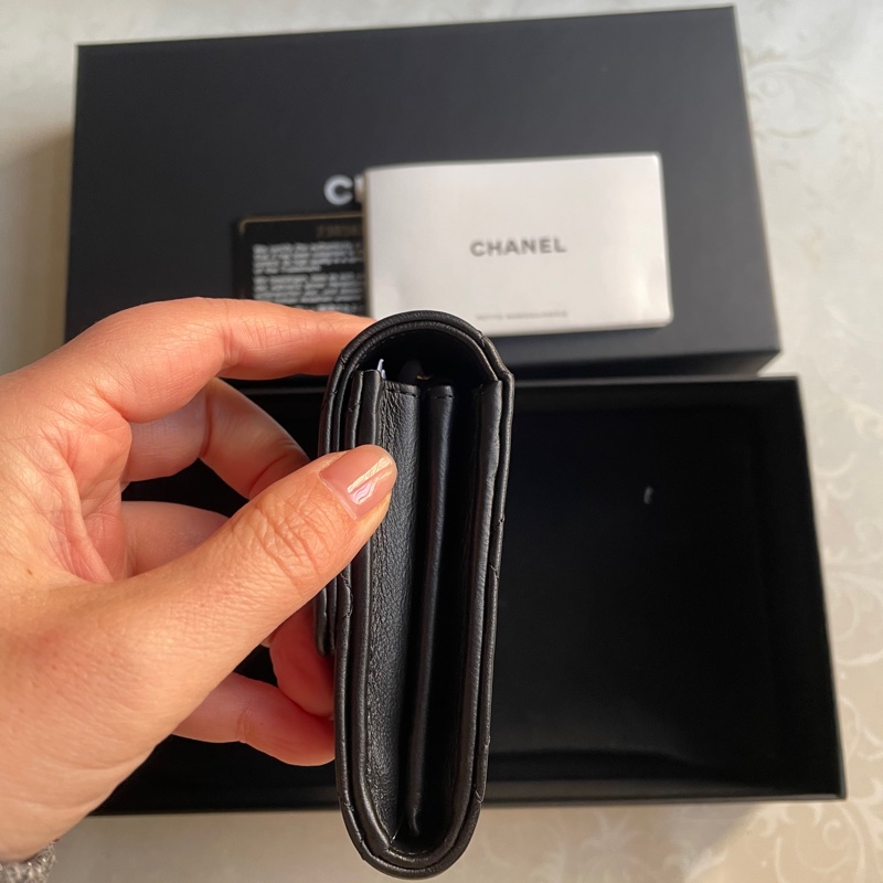 Chanel黑金羊皮CF長夾-3