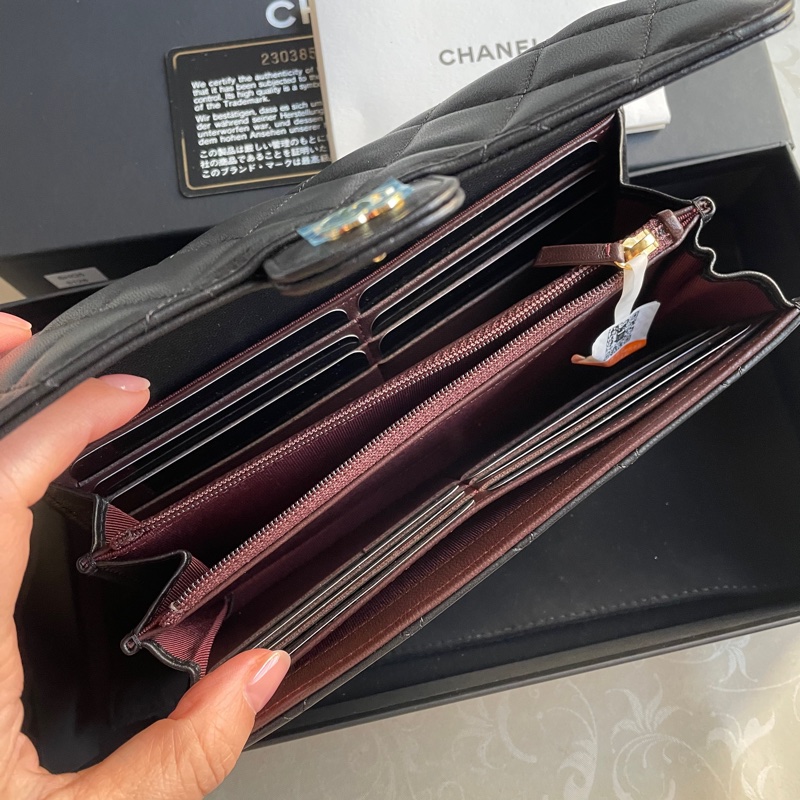 Chanel黑金羊皮CF長夾-5