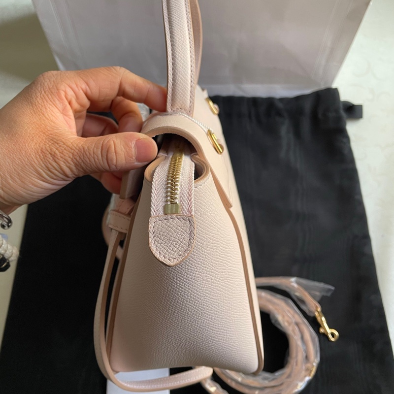 Celine櫻花粉鯰魚包-3