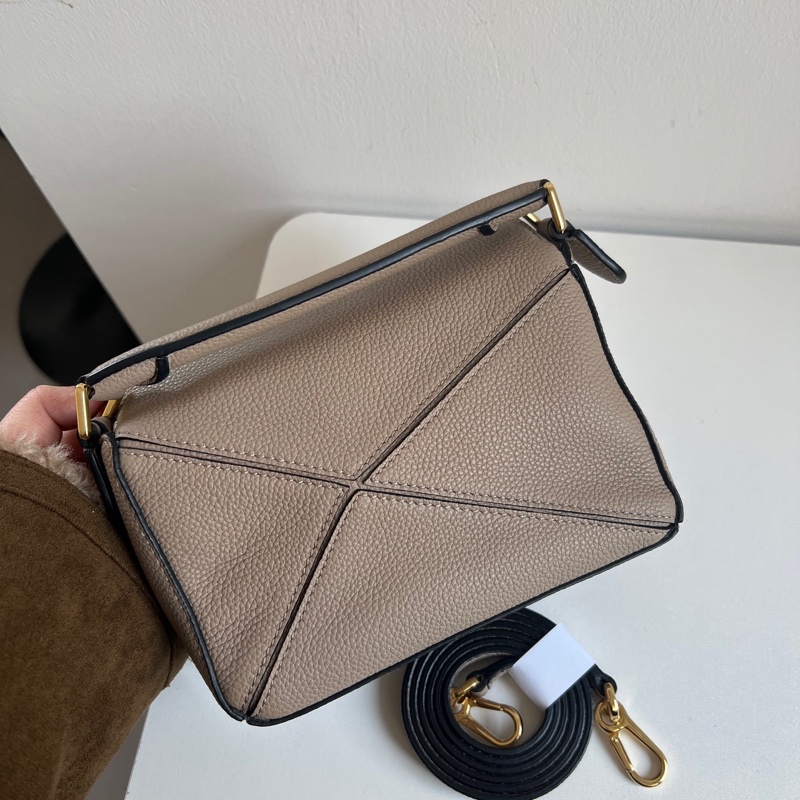 Loewe沙色Mini Puzzle-3