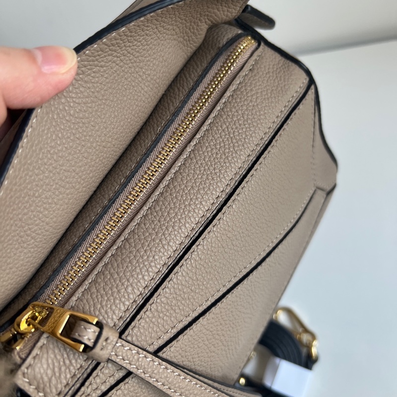 Loewe沙色Mini Puzzle-8